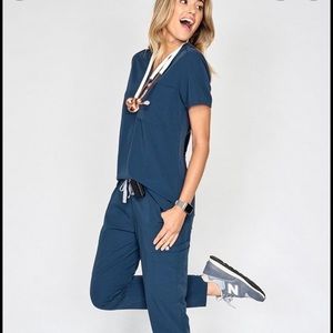 Dark Harbor Figs scrubs